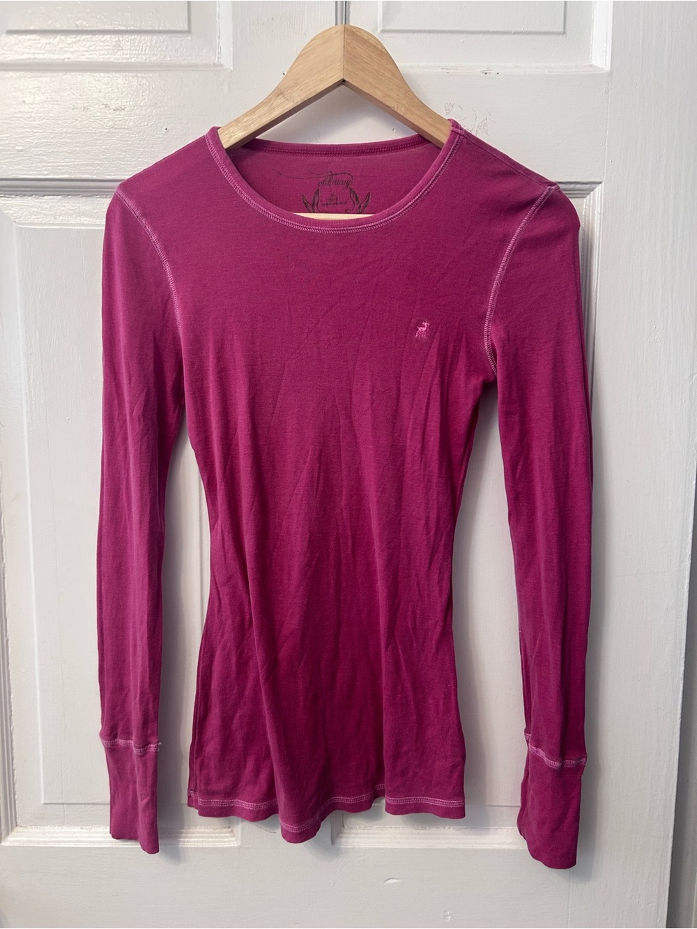 Vintage Y2K 2000s Grunge Slim Fit Long Sleeve Pink Top Size S